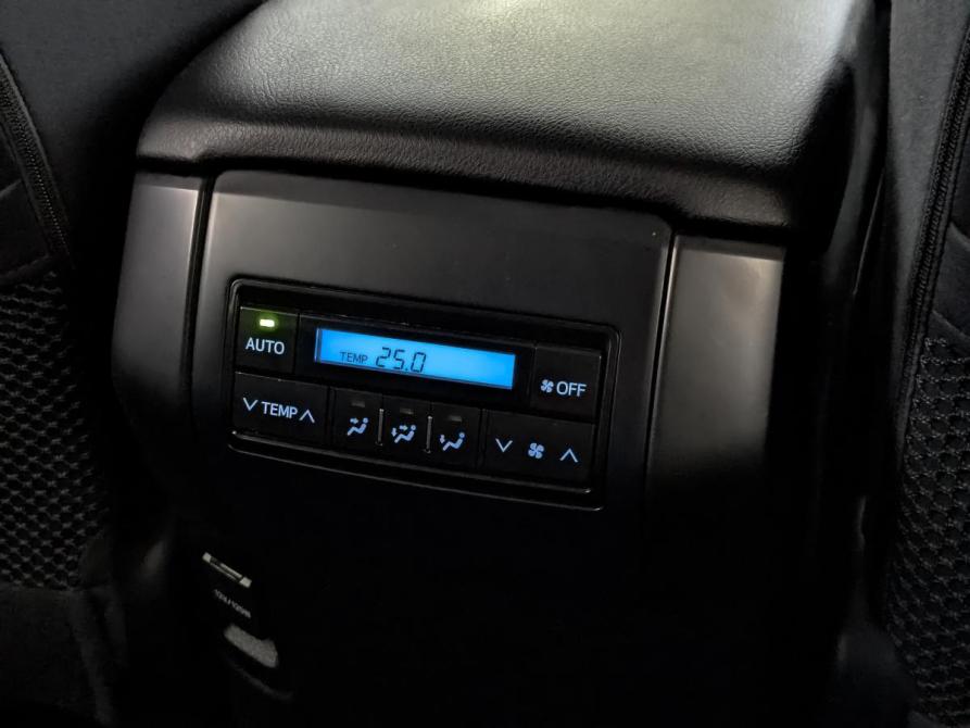 Toyota Land Cruiser Prado 150 Series Рестайлинг 3 Москва  - изображение 30