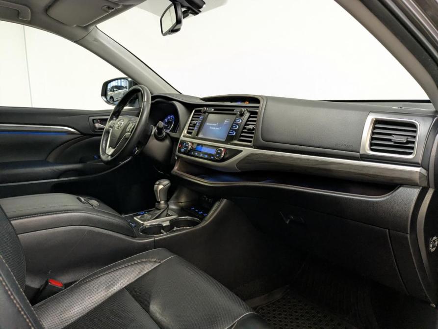 Toyota Highlander III (XU50) Рестайлинг Санкт-Петербург  - изображение 13
