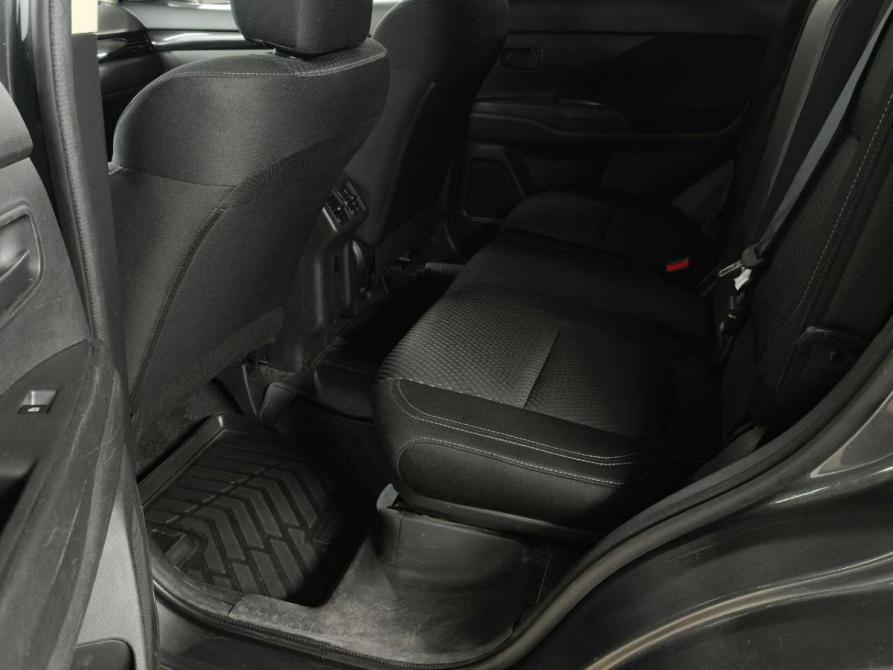 Mitsubishi Outlander III Рестайлинг 3 Санкт-Петербург  - изображение 18