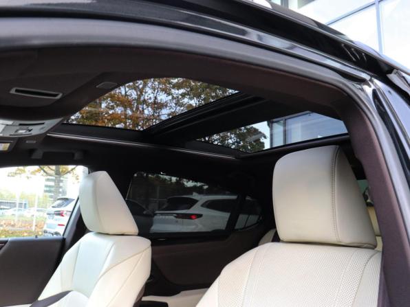 Lexus ES VII с пробегом 2020 года, цена 4 237 000 рублей, 67067 км, седан, Автокод Объявления