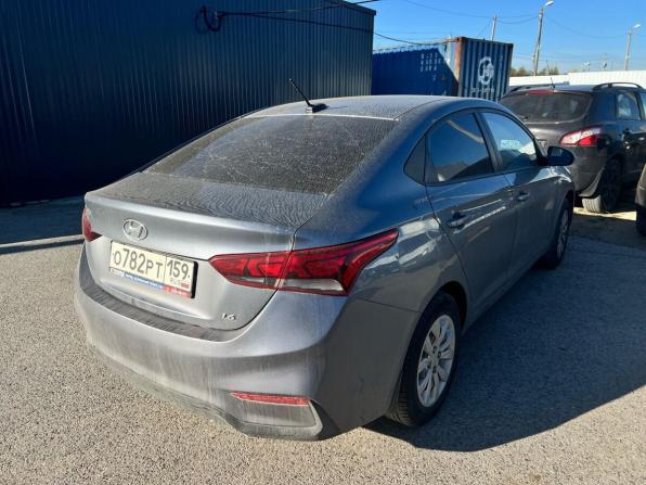 Hyundai Solaris II с пробегом 2017 года, цена 1 097 000 рублей, 158000 км, седан, Автокод Объявления