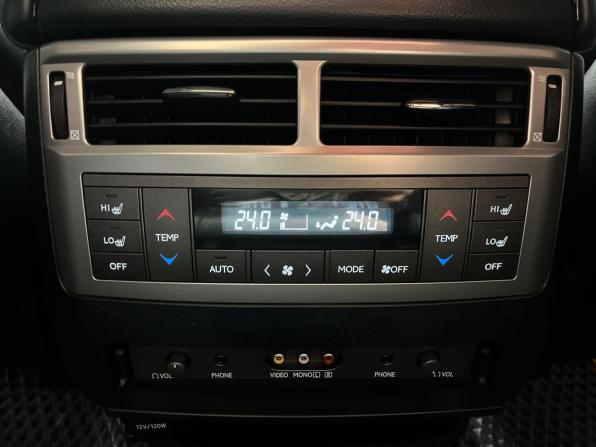 Lexus LX III Рестайлинг с пробегом 2014 года, цена 5 565 000 рублей, 194000 км, внедорожник, Автокод Объявления