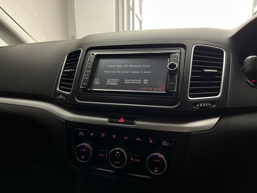 Volkswagen Sharan II Рестайлинг Новосибирск  - изображение 13