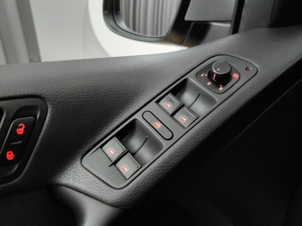 Volkswagen Tiguan I Рестайлинг с пробегом 2015 года, цена 1 298 000 рублей, 140000 км, внедорожник, Автокод Объявления