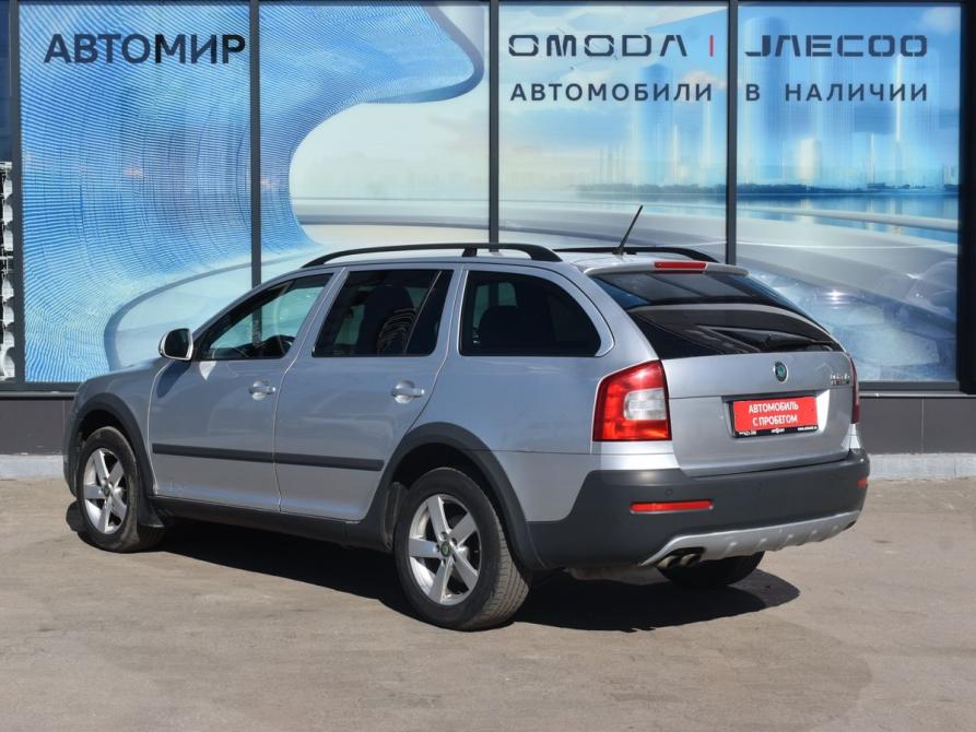 Skoda Octavia II (A5) Рестайлинг Архангельск  - изображение 7