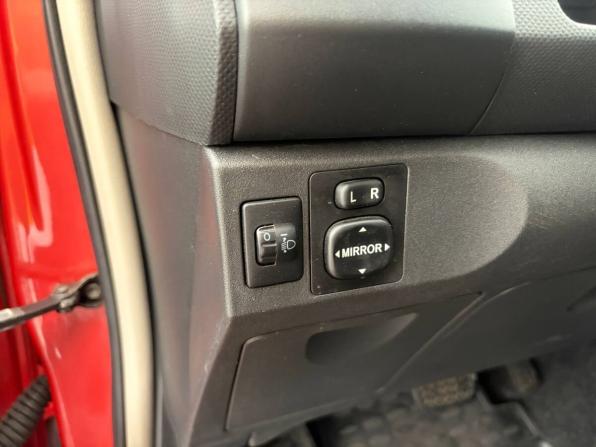 Toyota Yaris II с пробегом 2007 года, цена 395 000 рублей, 287000 км, хэтчбек, Автокод Объявления