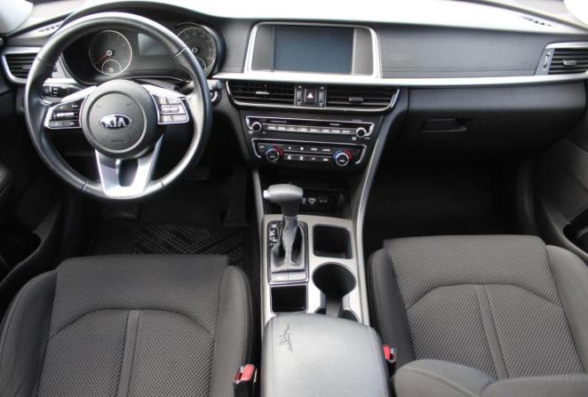 Kia Optima IV Рестайлинг с пробегом 2019 года, цена 2 037 627 рублей, 79000 км, седан, Автокод Объявления
