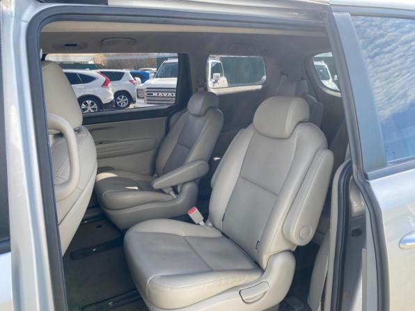 Kia Carnival III с пробегом 2019 года, цена 3 000 000 рублей, 97135 км, минивэн, Автокод Объявления