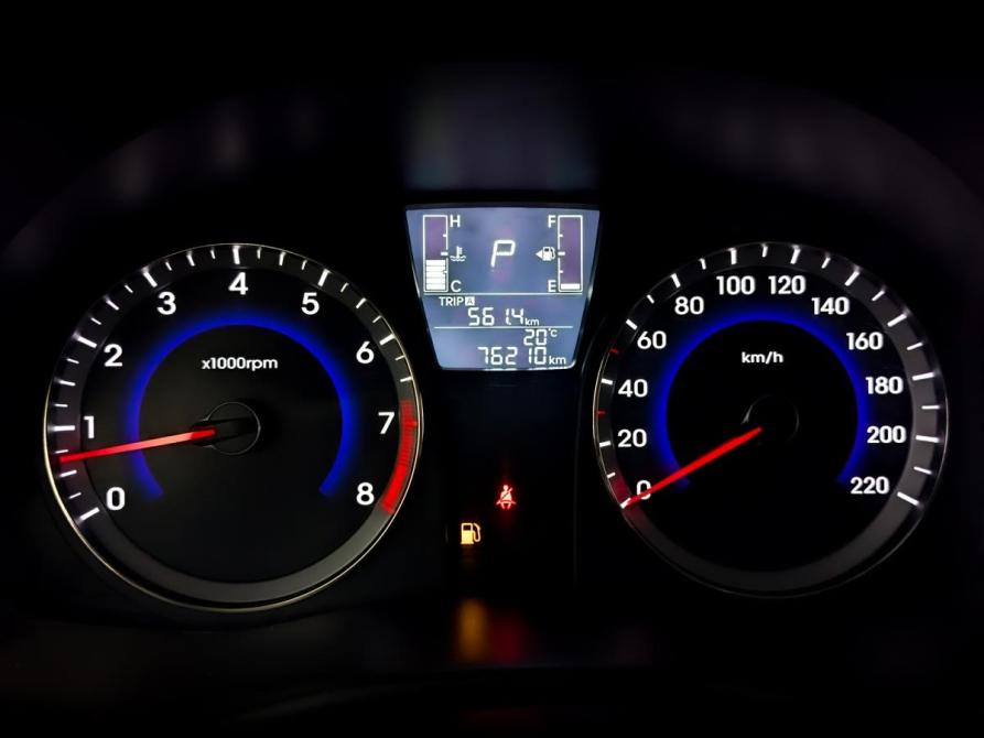 Hyundai Solaris I Рестайлинг Москва  - изображение 13
