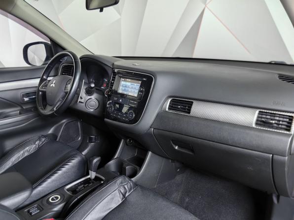 Mitsubishi Outlander III Рестайлинг с пробегом 2014 года, цена 1 539 000 рублей, 44588 км, внедорожник, Автокод Объявления
