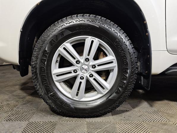 Toyota Land Cruiser Prado 150 Series с пробегом 2013 года, цена 2 700 000 рублей, 186159 км, внедорожник, Автокод Объявления