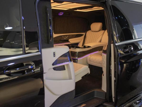 Новый Mercedes-Benz V-Класс III (W447) Рестайлинг 2 2025 года, цена 34 000 000 рублей, минивэн, Автокод Объявления