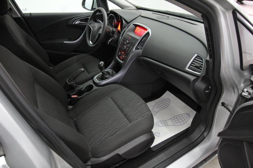 Opel Astra J Рестайлинг Сургут  - изображение 9