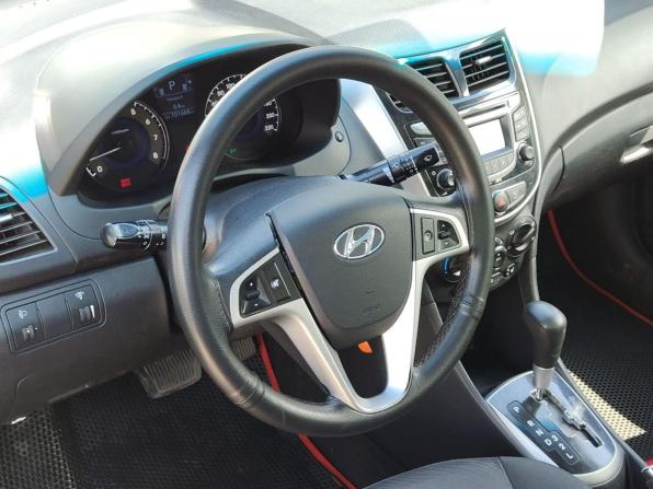 Hyundai Solaris I с пробегом 2011 года, цена 815 000 рублей, 101668 км, седан, Автокод Объявления