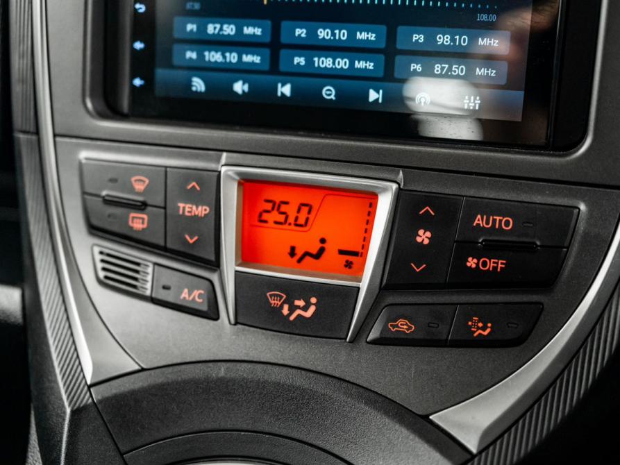 Toyota Ractis II Красноярск  - изображение 14