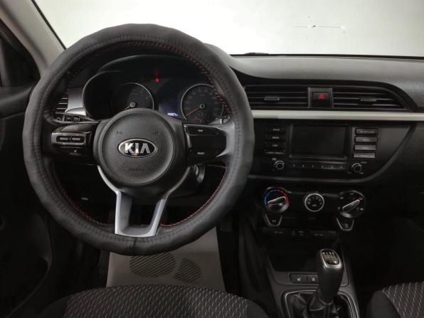 Kia Rio IV с пробегом 2019 года, цена 1 340 000 рублей, 100056 км, седан, Автокод Объявления
