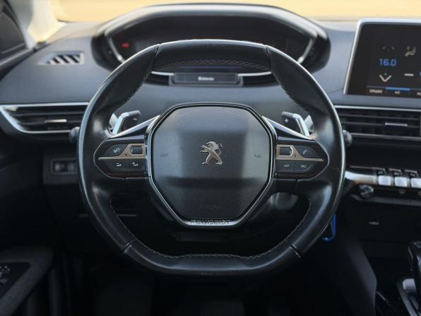 Peugeot 3008 II с пробегом 2018 года, цена 1 650 000 рублей, 193571 км, внедорожник, Автокод Объявления