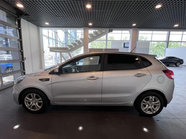 Kia Rio III Рестайлинг с пробегом 2016 года, цена 792 000 рублей, 208412 км, хэтчбек, Автокод Объявления