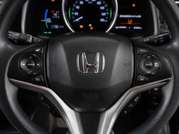 Honda Fit III Рестайлинг с пробегом 2019 года, цена 1 470 000 рублей, 129090 км, хэтчбек, Автокод Объявления
