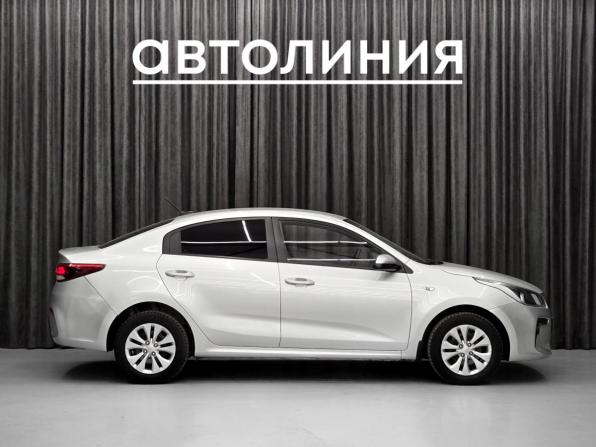 Kia Rio IV с пробегом 2019 года, цена 949 000 рублей, 248000 км, седан, Автокод Объявления