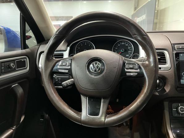 Volkswagen Touareg II Рестайлинг с пробегом 2016 года, цена 2 440 000 рублей, 207520 км, внедорожник, Автокод Объявления