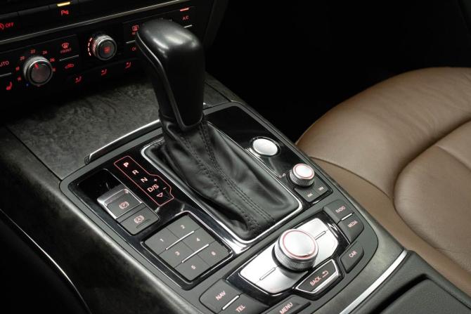 Audi A6 IV (C7) Рестайлинг с пробегом 2017 года, цена 2 249 000 рублей, 130046 км, седан, Автокод Объявления