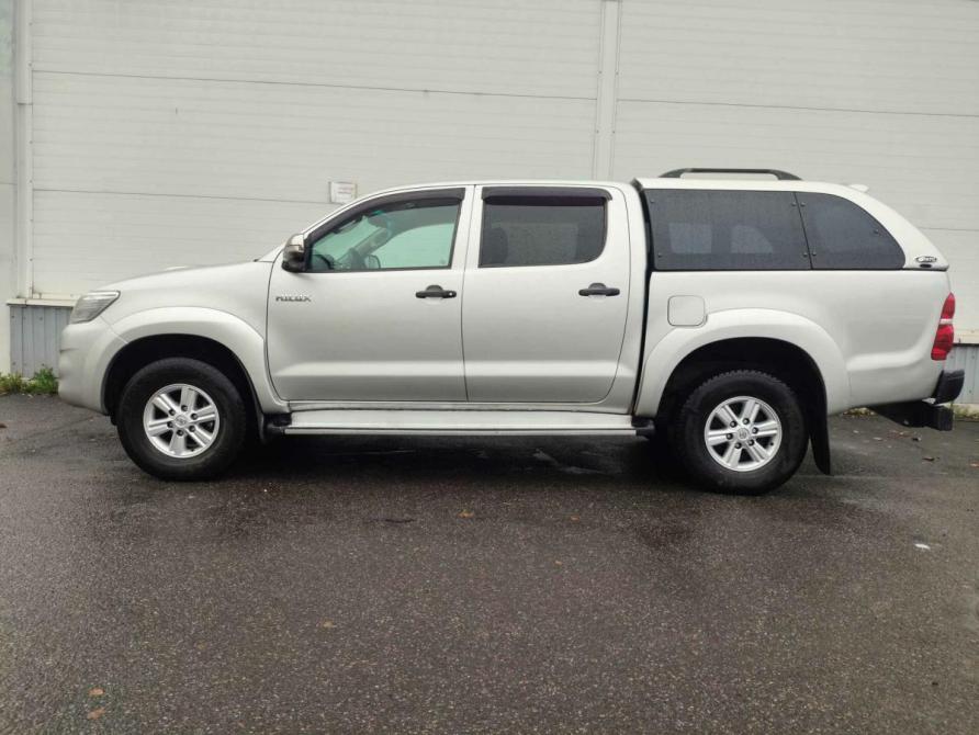 Toyota Hilux VII Рестайлинг Санкт-Петербург  - изображение 7