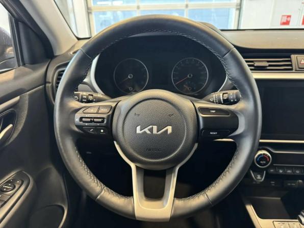 Kia Rio IV Рестайлинг с пробегом 2021 года, цена 1 850 000 рублей, 17157 км, хэтчбек, Автокод Объявления