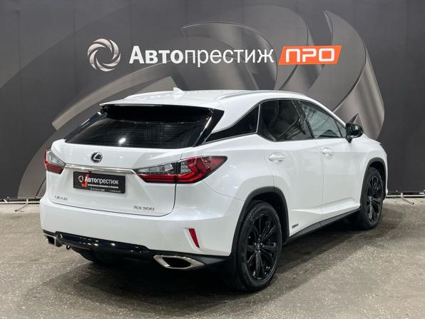 Lexus RX IV с пробегом 2018 года, цена 3 880 000 рублей, 126399 км, внедорожник, Автокод Объявления