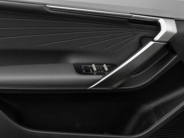 Geely Atlas II с пробегом 2024 года, цена 3 070 000 рублей, 23968 км, внедорожник, Автокод Объявления