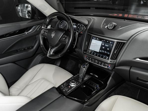 Maserati Levante I Рестайлинг с пробегом 2022 года, цена 6 377 000 рублей, 59667 км, внедорожник, Автокод Объявления