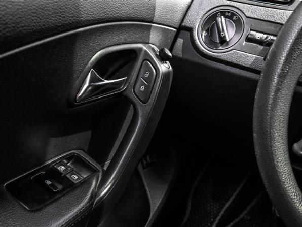 Volkswagen Polo V с пробегом 2012 года, цена 799 000 рублей, 150401 км, седан, Автокод Объявления