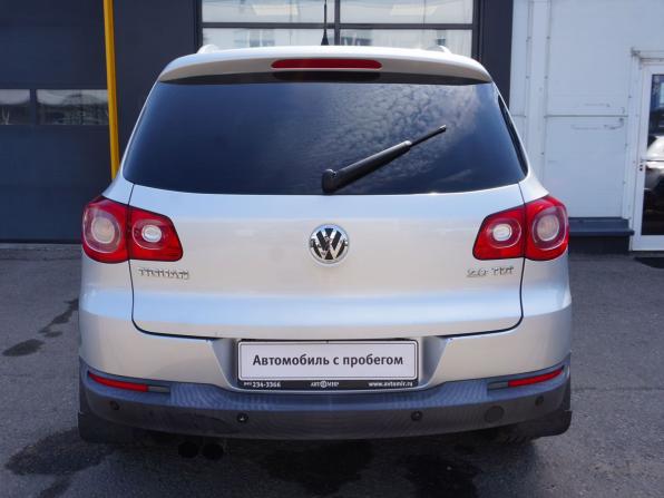 Volkswagen Tiguan I с пробегом 2010 года, цена 920 000 рублей, 196675 км, внедорожник, Автокод Объявления