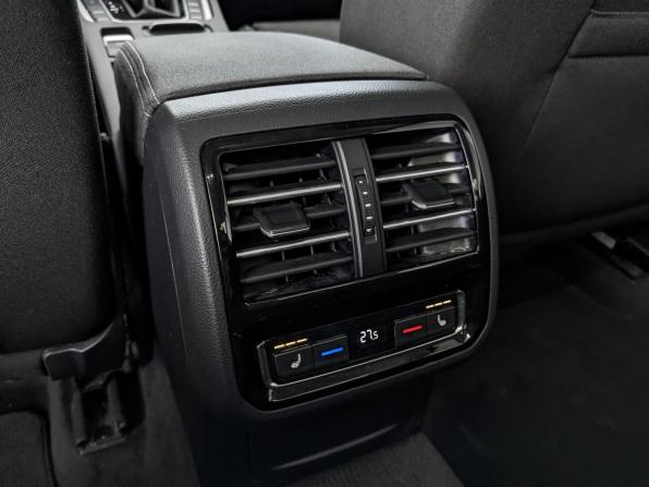 Volkswagen Passat B8 с пробегом 2018 года, цена 1 595 000 рублей, 248900 км, седан, Автокод Объявления