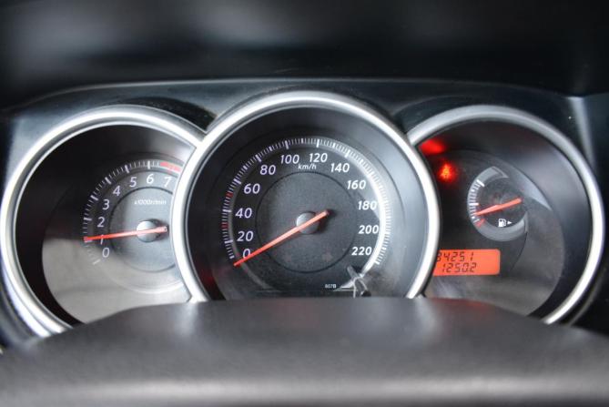 Nissan Tiida I Рестайлинг с пробегом 2011 года, цена 599 000 рублей, 234000 км, седан, Автокод Объявления