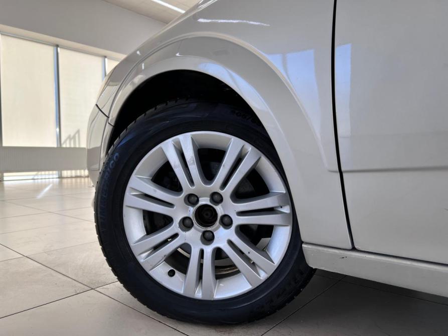 Opel Astra H Рестайлинг Волгоград  - изображение 12