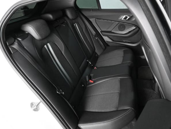 BMW 1 серии III (F40) с пробегом 2019 года, цена 1 999 000 рублей, 155160 км, хэтчбек, Автокод Объявления