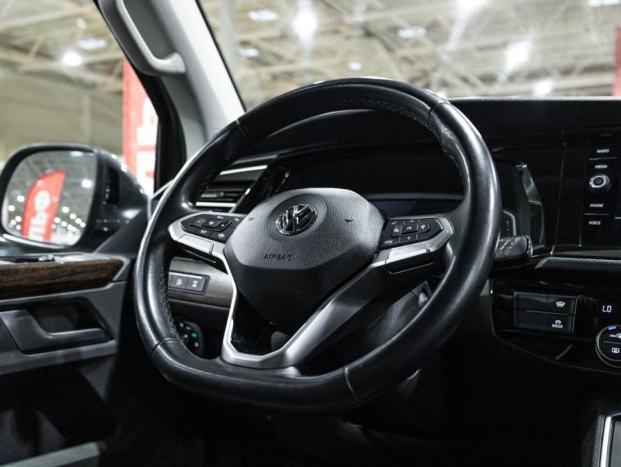 Volkswagen Multivan T6 Рестайлинг Санкт-Петербург  - изображение 21