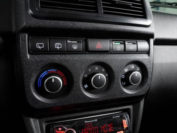 Lada (ВАЗ) Niva Legend с пробегом 2024 года, цена 1 199 000 рублей, 1197 км, внедорожник, Автокод Объявления