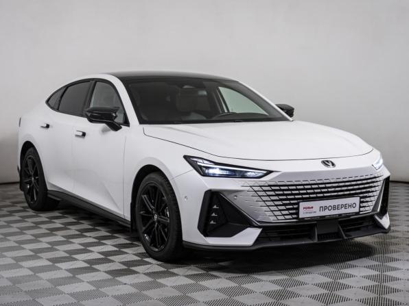 Changan UNI-V I с пробегом 2023 года, цена 2 150 000 рублей, 60110 км, лифтбек, Автокод Объявления