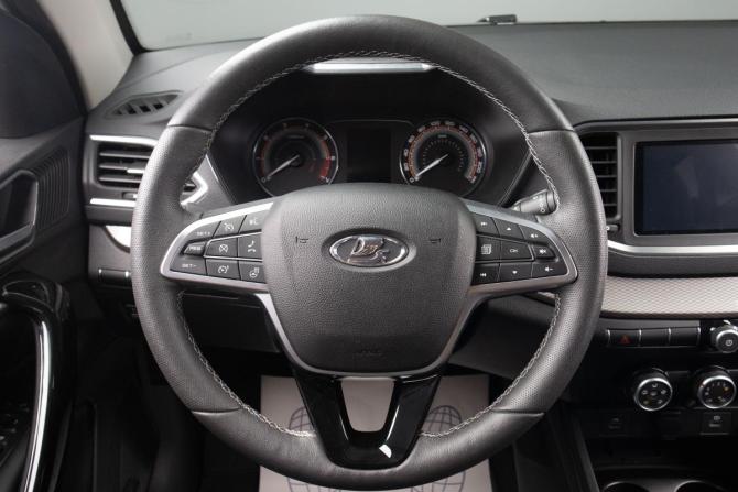 Lada (ВАЗ) Vesta I Рестайлинг (NG) с пробегом 2023 года, цена 1 329 000 рублей, 12100 км, седан, Автокод Объявления