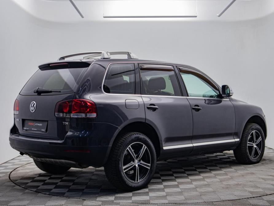 Volkswagen Touareg I Рестайлинг Москва  - изображение 5