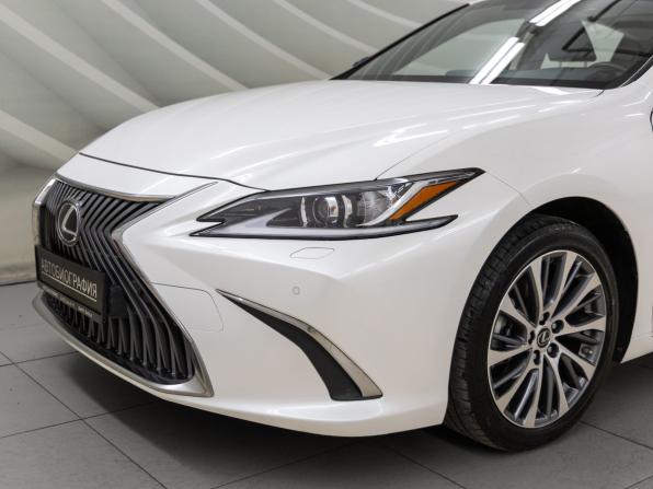 Lexus ES VII с пробегом 2020 года, цена 4 348 000 рублей, 44825 км, седан, Автокод Объявления