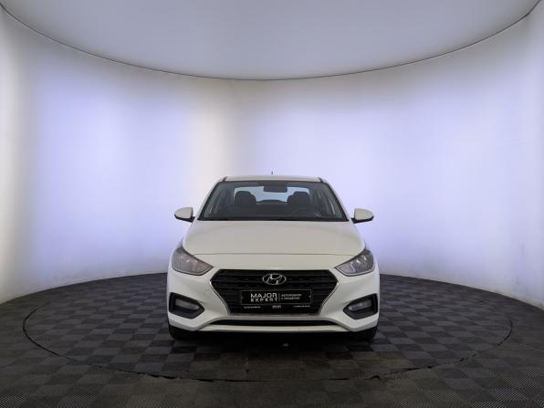 Hyundai Solaris II с пробегом 2019 года, цена 1 100 000 рублей, 158056 км, седан, Автокод Объявления