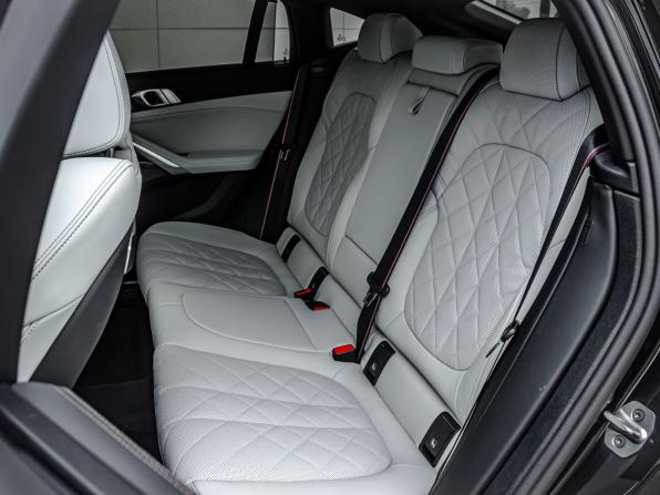 BMW X6 III (G06) Рестайлинг с пробегом 2025 года, цена 15 990 000 рублей, 8373 км, внедорожник, Автокод Объявления