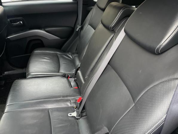 Mitsubishi Outlander II с пробегом 2008 года, цена 899 000 рублей, 203500 км, внедорожник, Автокод Объявления