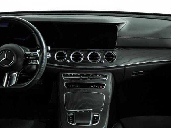 Mercedes-Benz E-Класс V (W213 S213 C238) Рестайлинг с пробегом 2021 года, цена 4 752 505 рублей, 66622 км, седан, Автокод Объявления