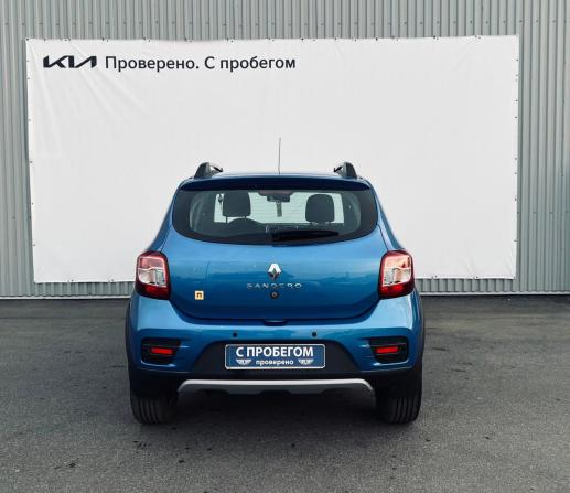 Renault Sandero II Рестайлинг с пробегом 2021 года, цена 1 380 000 рублей, 15000 км, хэтчбек, Автокод Объявления