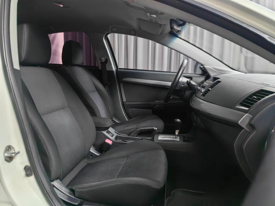 Mitsubishi Lancer X Москва  - изображение 8