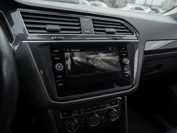 Volkswagen Tiguan II с пробегом 2018 года, цена 2 310 000 рублей, 158061 км, внедорожник, Автокод Объявления